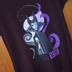 EUC Maleficent Lularoe Tshirt